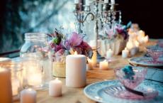 Винтажный аристократизм: как организовать роскошную свадьбу в стиле шебби шик Свадебный стол в стиле шебби шик
